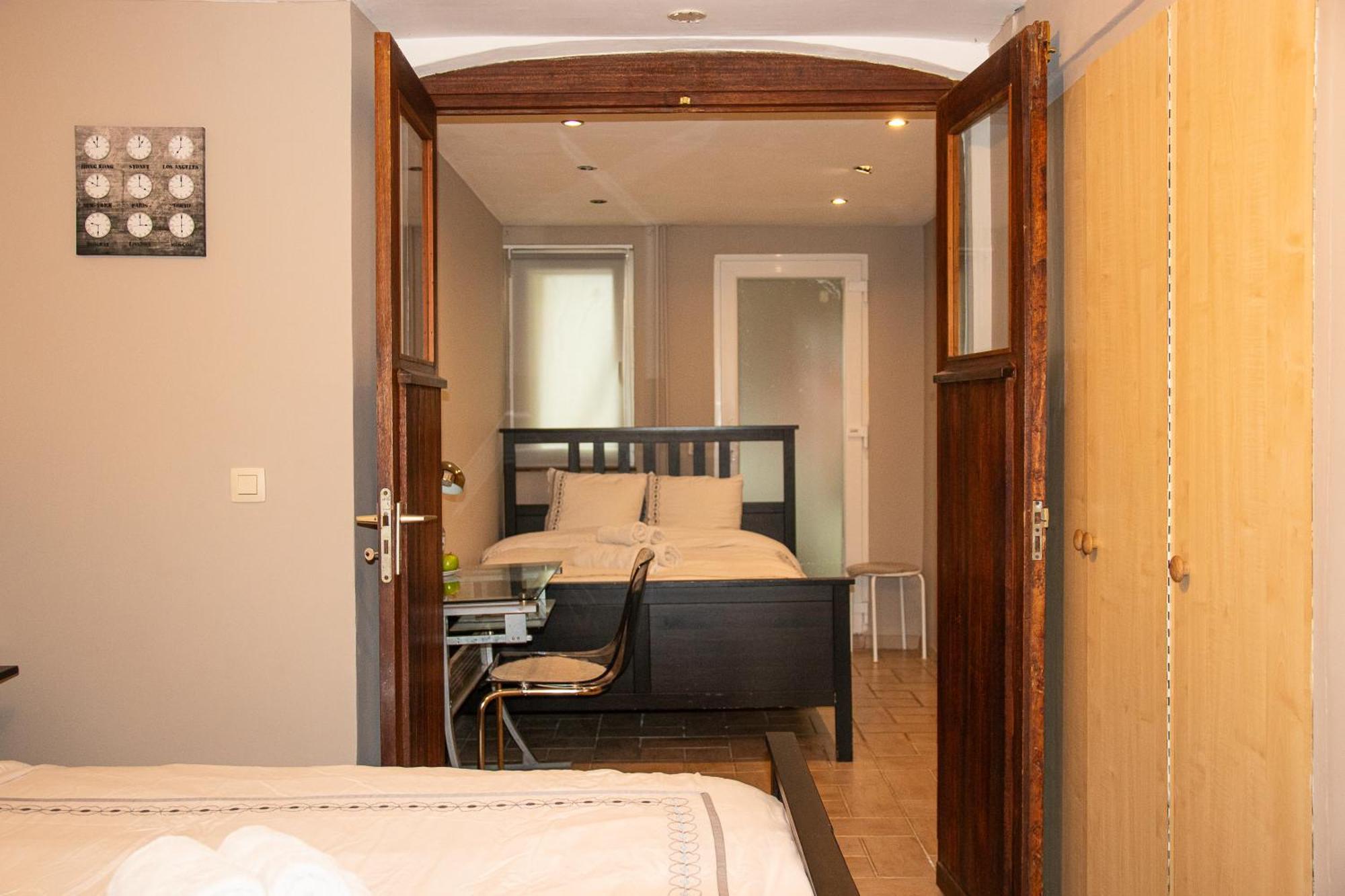 בריסל Archimede Guest House מראה חיצוני תמונה