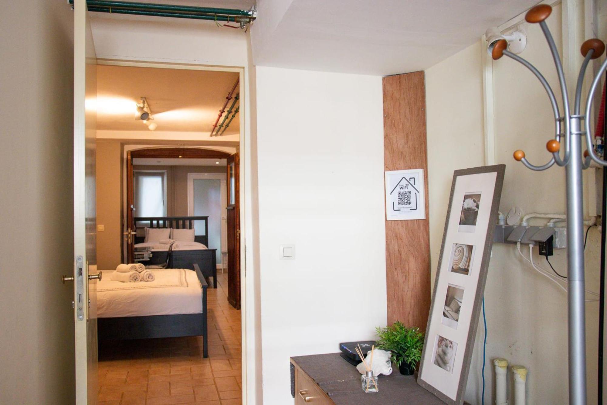 בריסל Archimede Guest House חדר תמונה