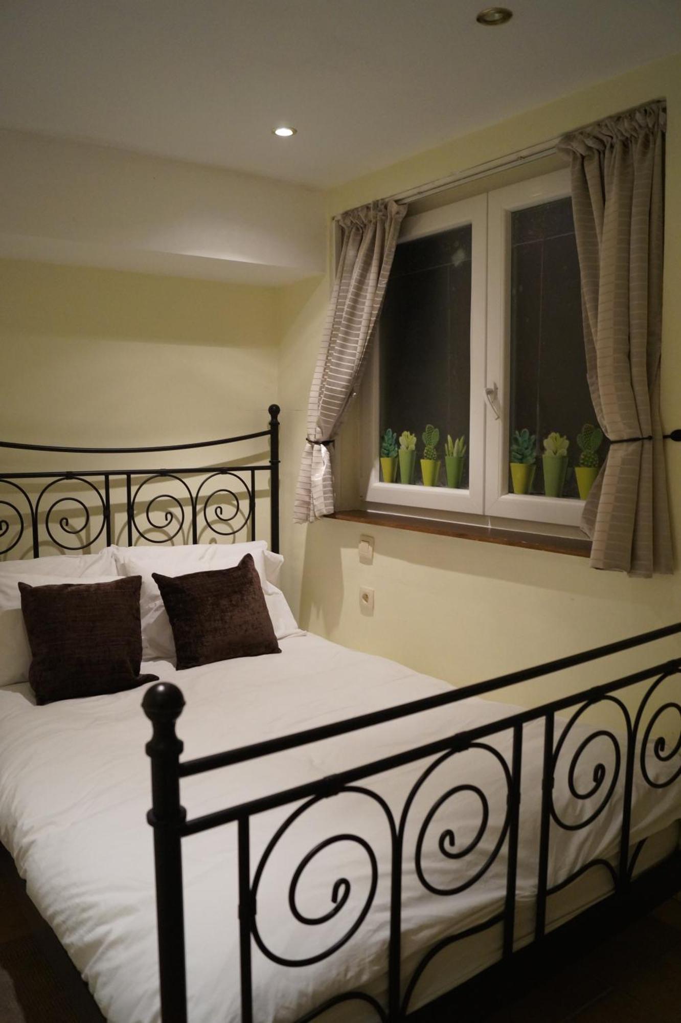 בריסל Archimede Guest House חדר תמונה